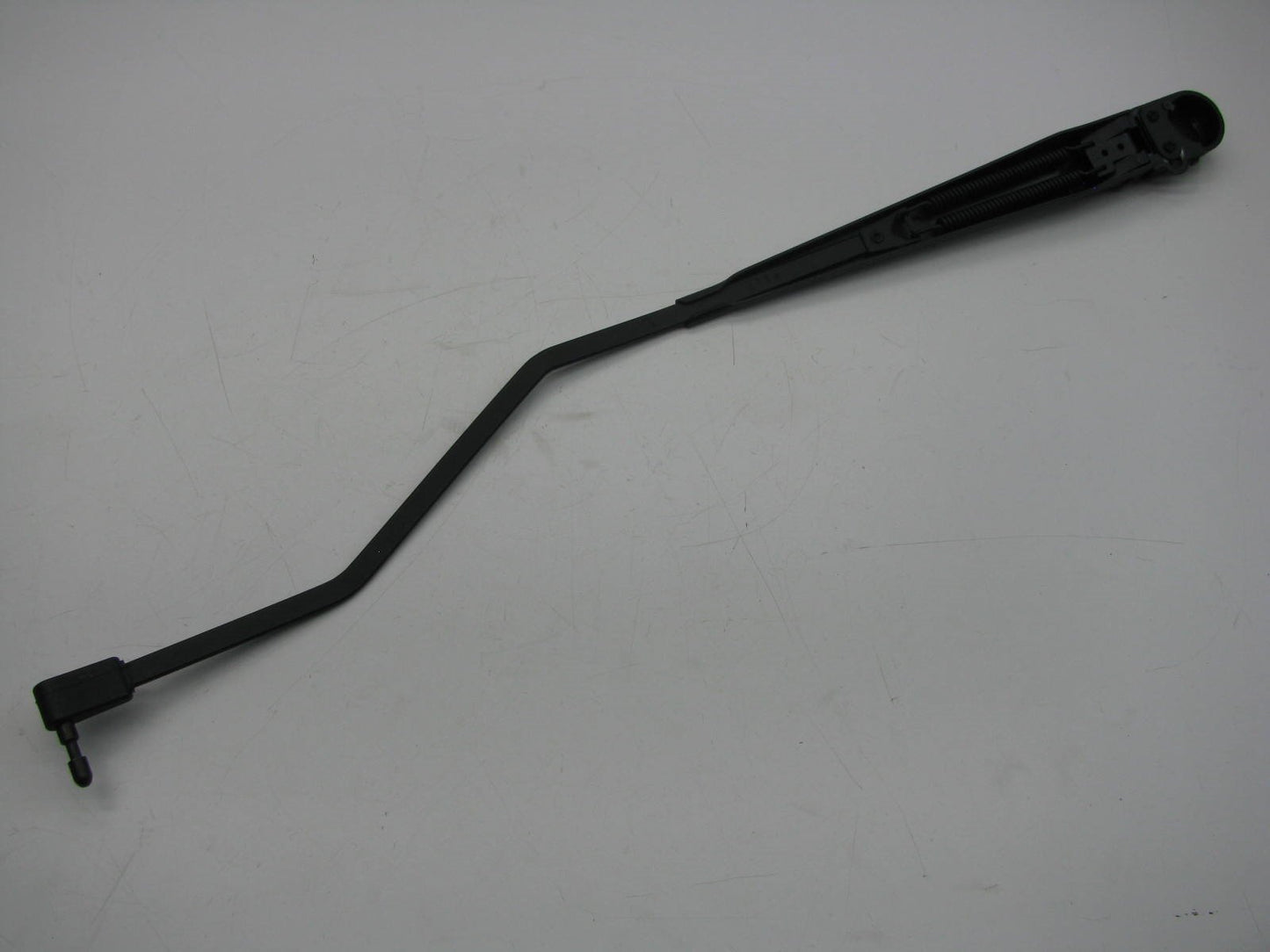 NEW - OEM Ford E9SZ-17527-A Left Windshield Wiper Arm 1989 Thunderbird Cougar