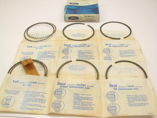 NEW - OEM Ford E9SZ-6148-D Partial Piston Rings .030'' 1989 Thunderbird 3.8L S/C
