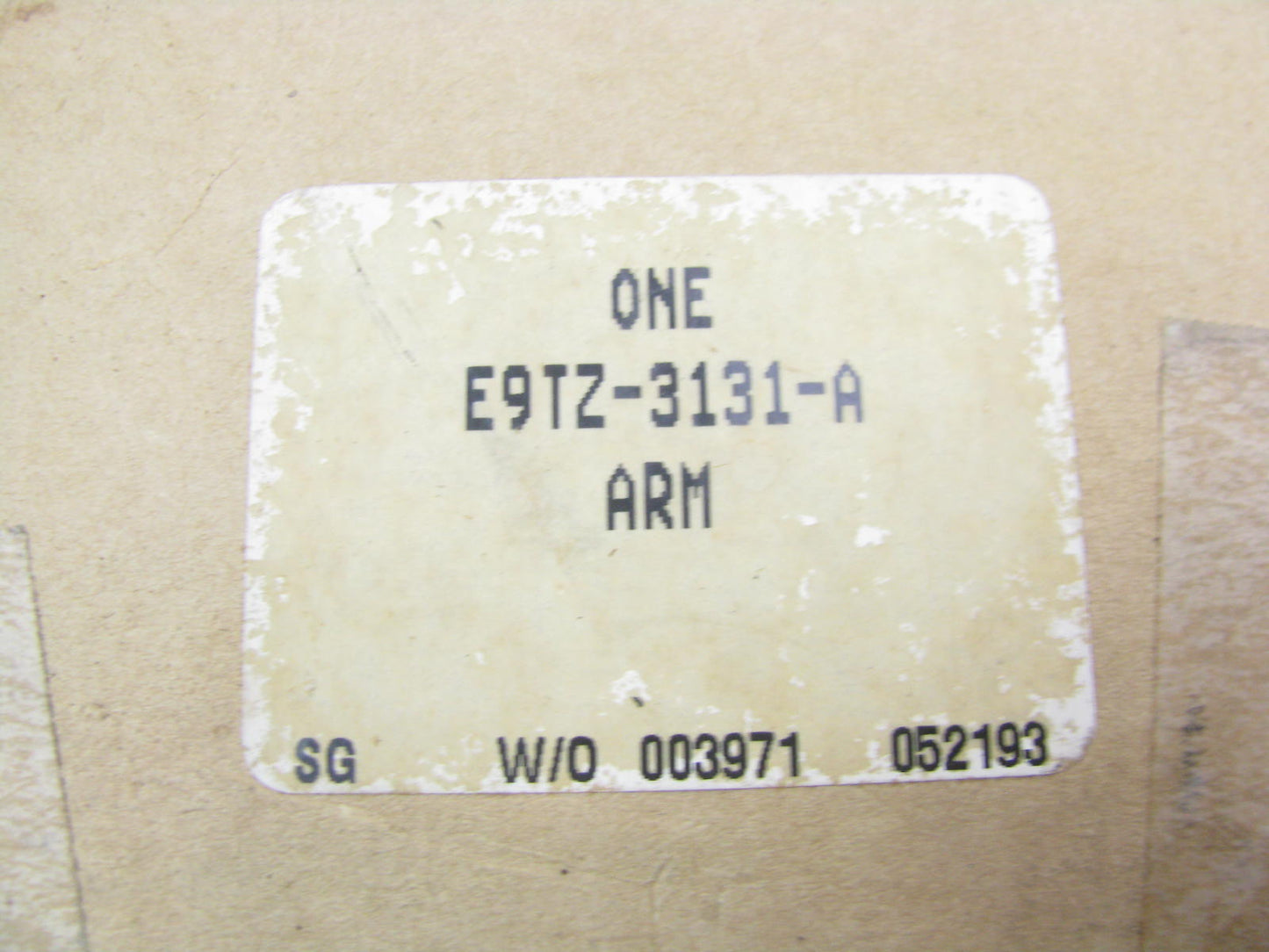 NEW - OEM Ford E9TZ-3131-A Spindle Steering Arm Left 88-89 F53 F59 F Super Duty