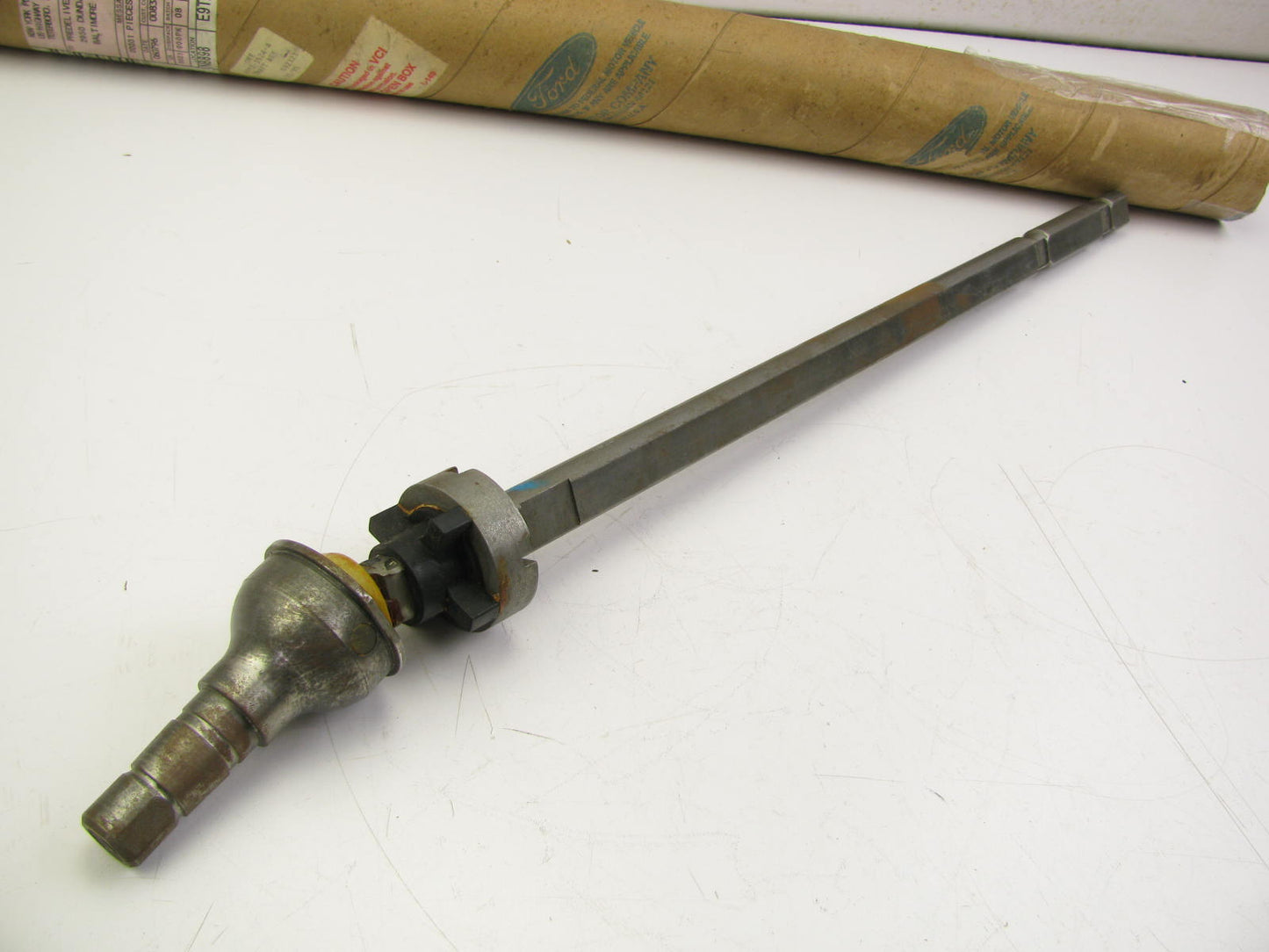 NEW - OEM Ford E9TZ-3524-A Tilt Wheel Upper Steering Colum Shaft 1989-92 Ranger
