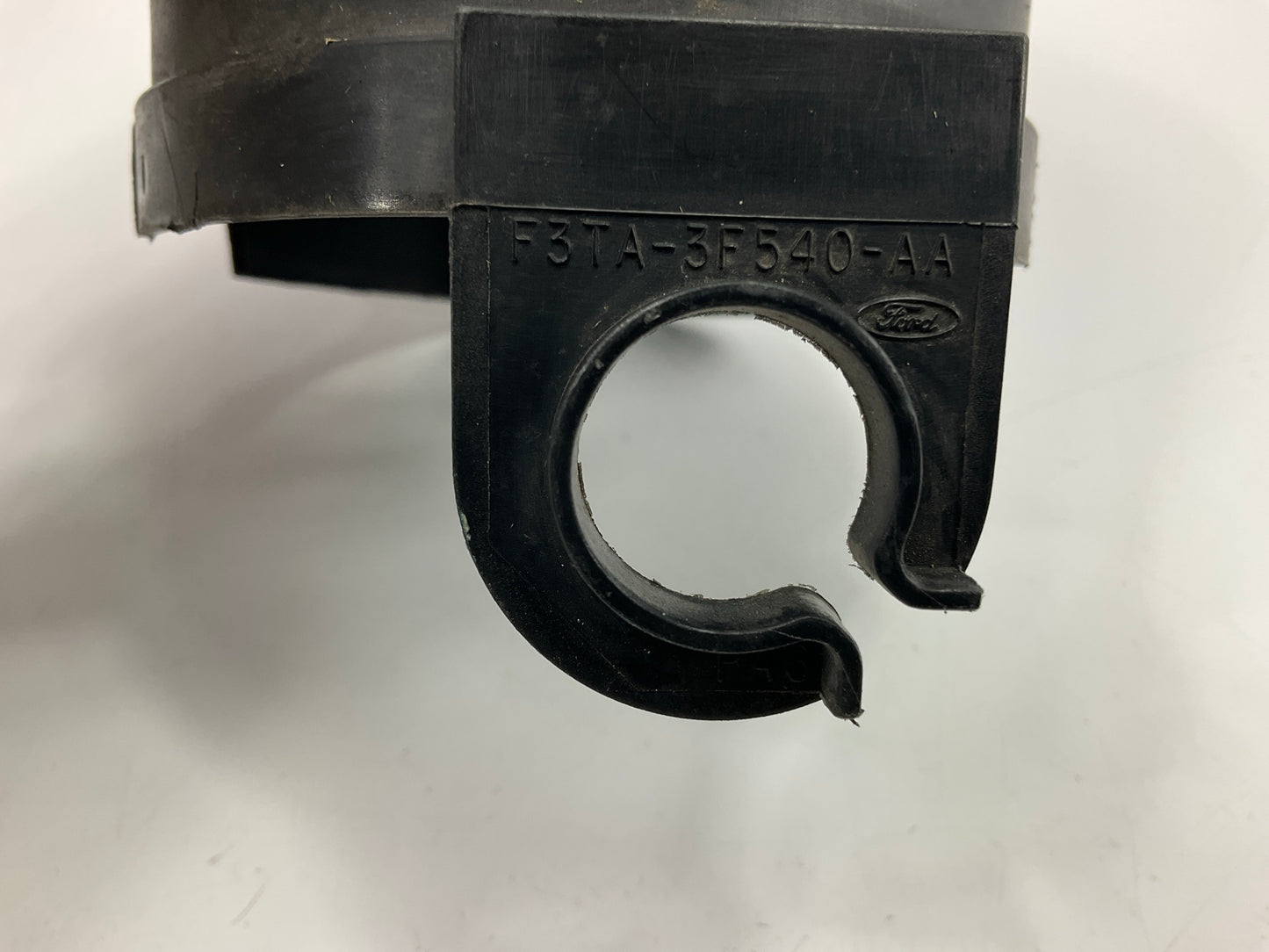 NEW - OEM Ford E9TZ-3F540-A Steering Shaft Stone Shield 1982-1991 F150 F250 F350