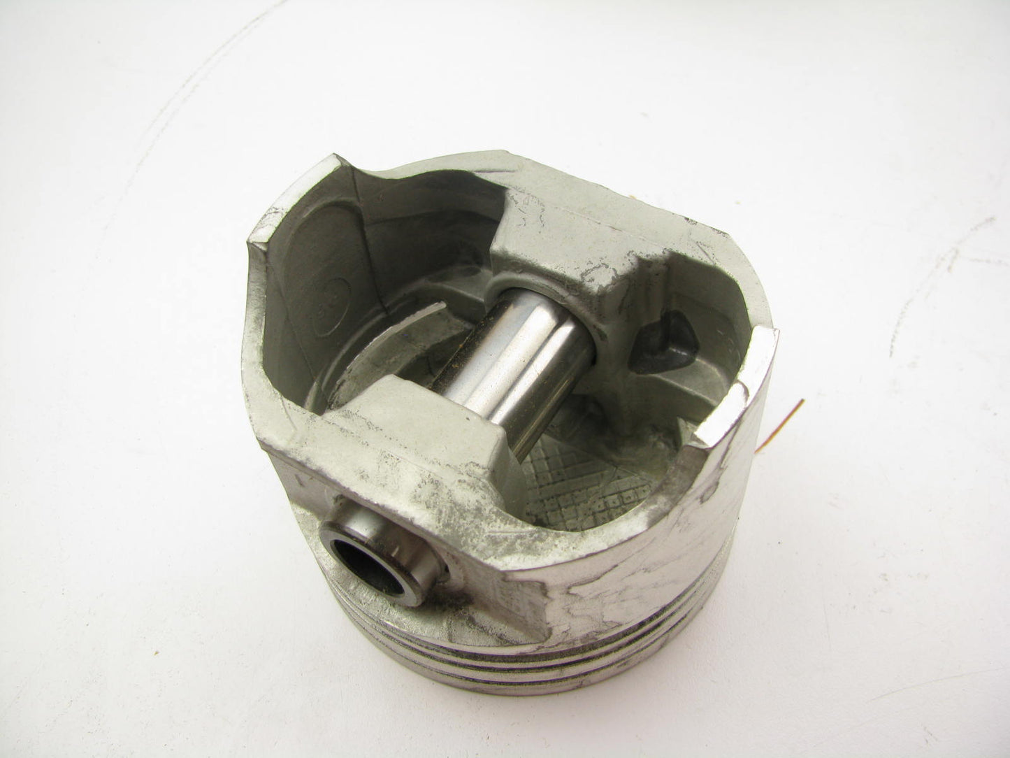 NEW - OEM Ford E9TZ-6108-FB Engine Piston .040'' 1989 Ranger 2.3L-L4
