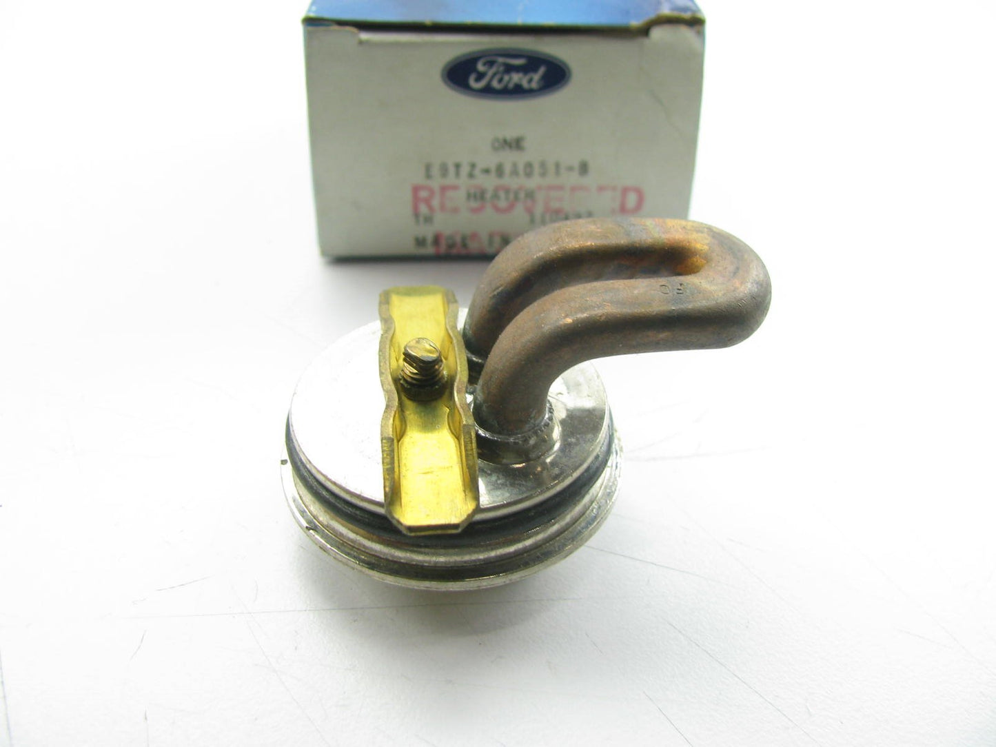 NOS 1989-UP OEM Ford Truck E9TZ-6A051-B Engine Block Heater 2.0L 2.3L 4-CYLINDER