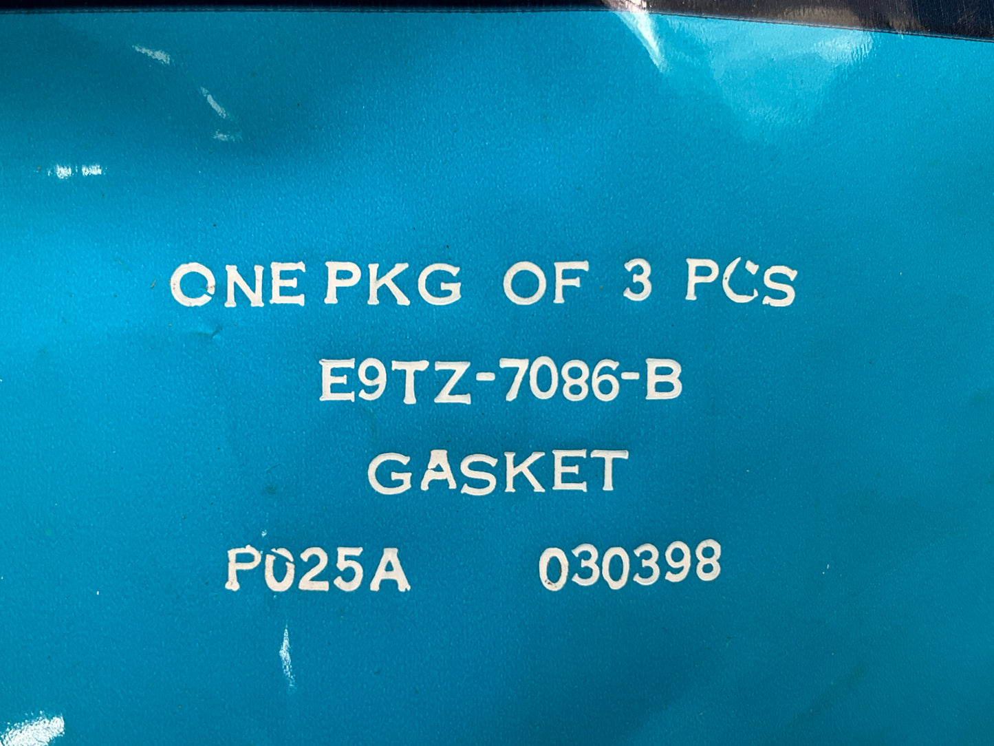 NEW - OEM Ford E9TZ-7086-B Automatic Transmission Extension Housing Gasket