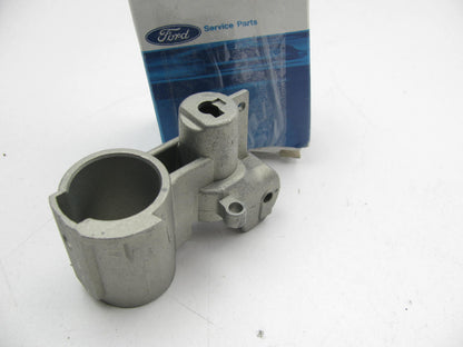NOS - OEM Ford E9TZ-7228-A  A4LD Transmission Gearshift Selector Socket