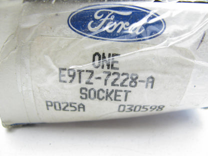 NOS - OEM Ford E9TZ-7228-A  A4LD Transmission Gearshift Selector Socket