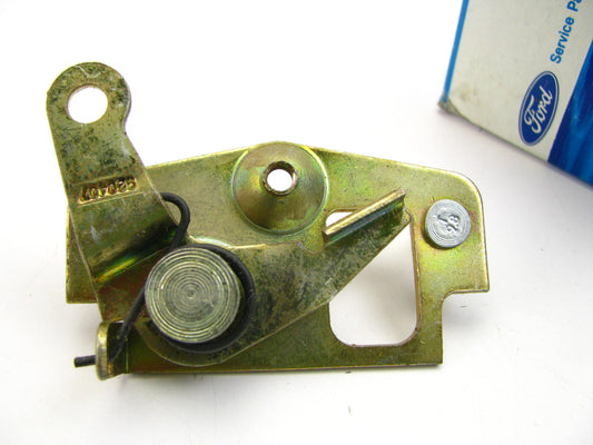 NEW - OEM Ford E9UZ-1521819-A Front Right Latch 1980-1991 E150 E250 E350