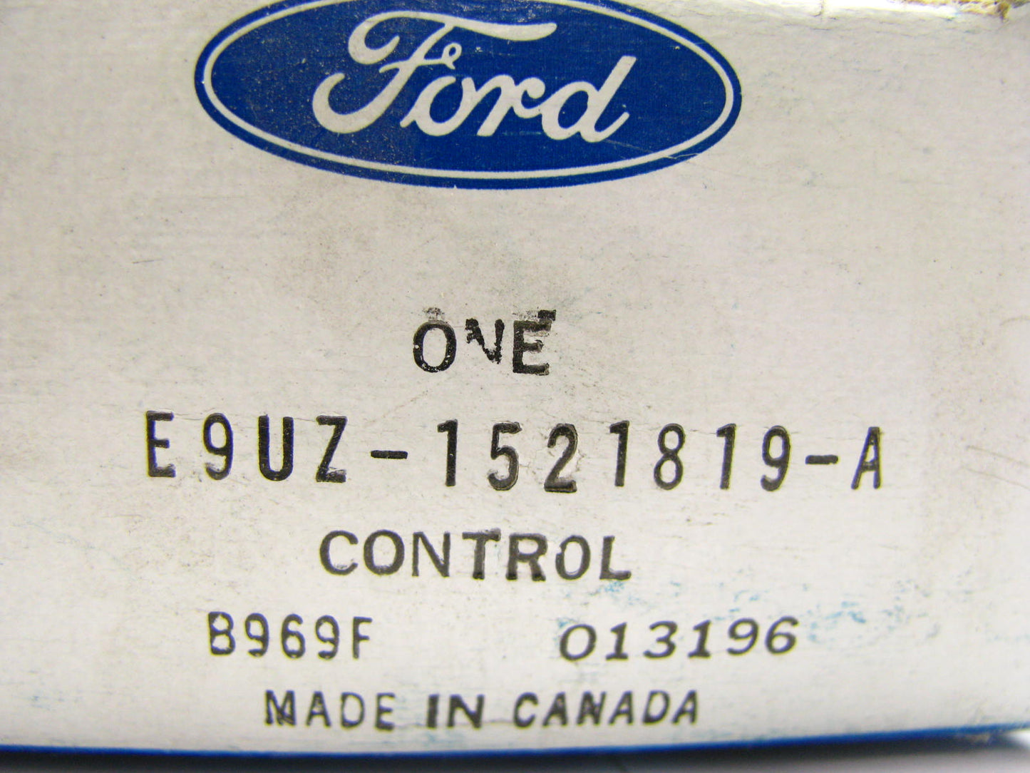 NEW - OEM Ford E9UZ-1521819-A Front Right Latch 1980-1991 E150 E250 E350