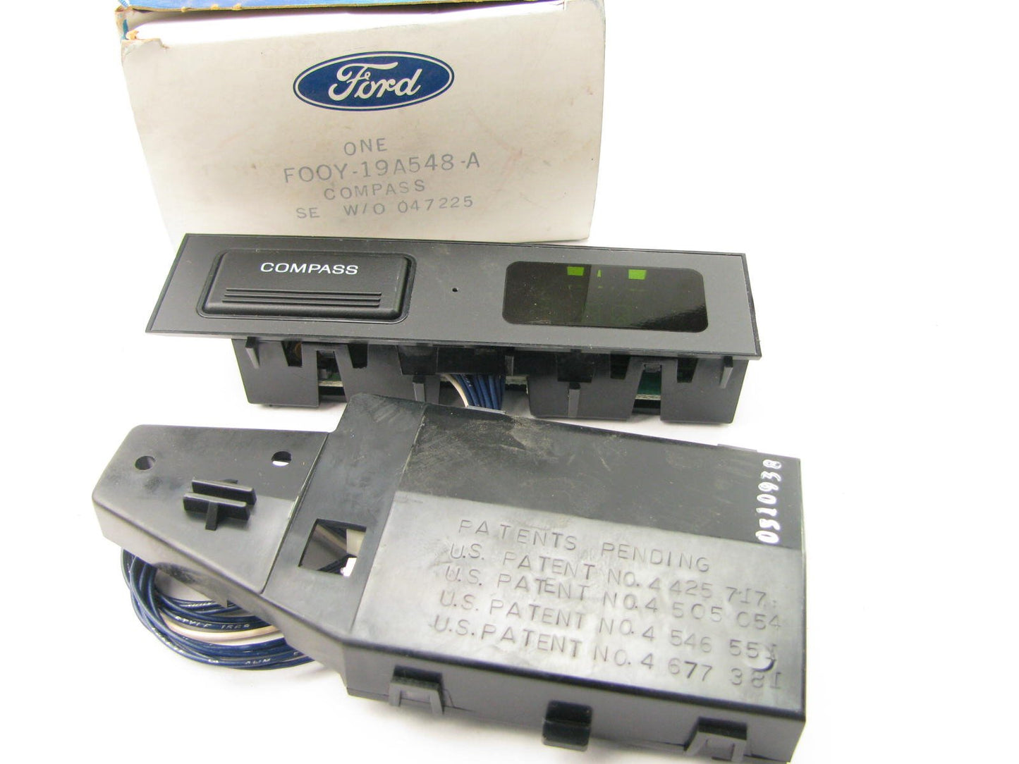 NOS - OEM Ford F00Y-19A548-A Compass Gauge - 1990 Lincoln Continental