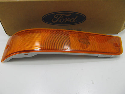 NEW GENUINE  Left Side Marker Light Lamp OEM 1990-1992 Ford Probe F02Z-15A201-B