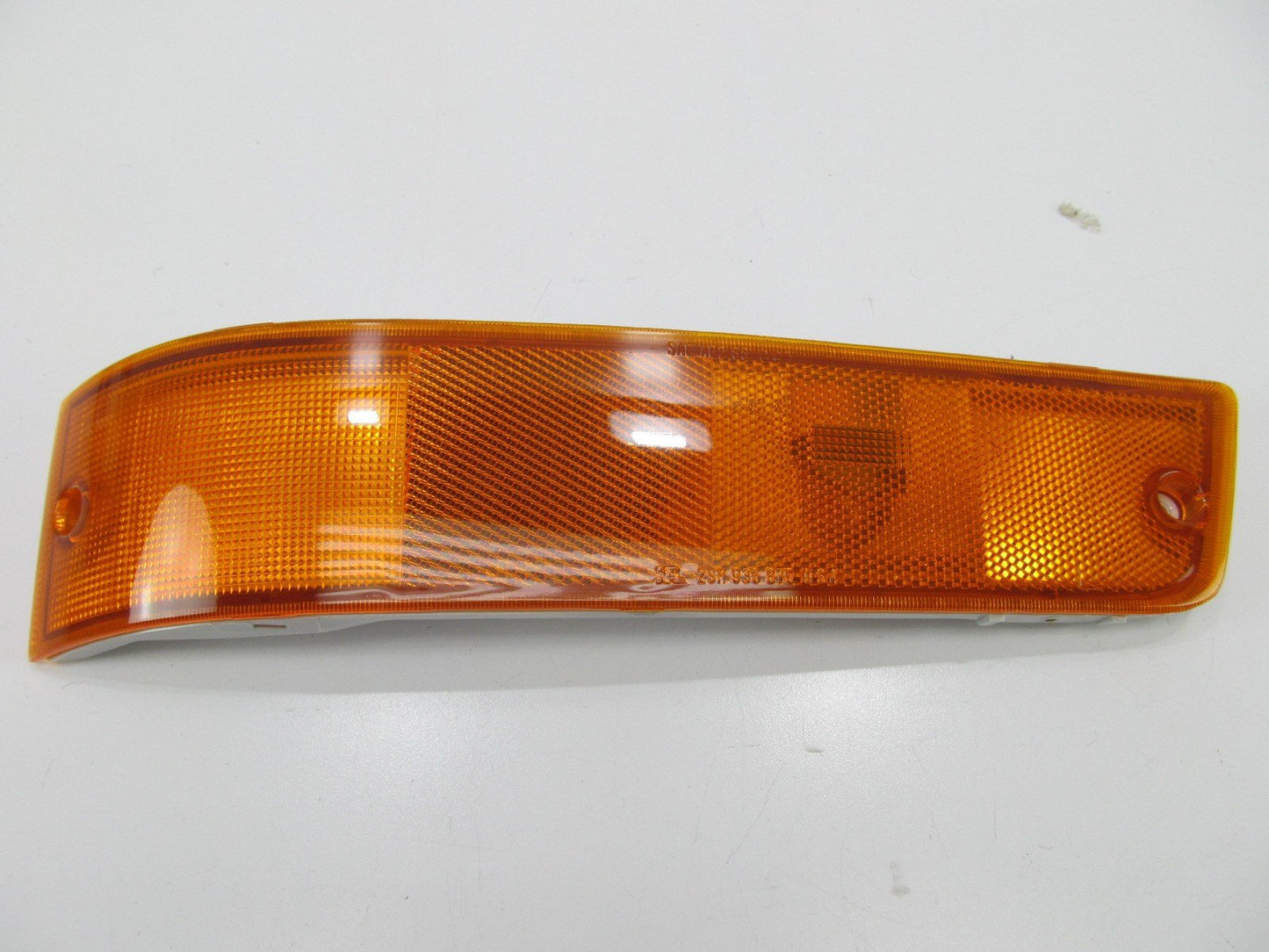 NEW GENUINE  Left Side Marker Light Lamp OEM 1990-1992 Ford Probe F02Z-15A201-B