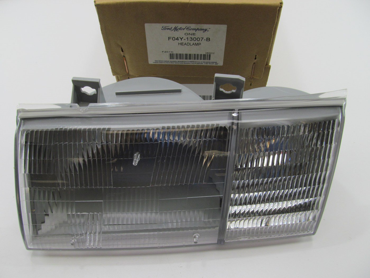 NEW OEM Ford Left Driver Headlight Headlamp For 89-91 Mercury Sable F04Y-13007-B