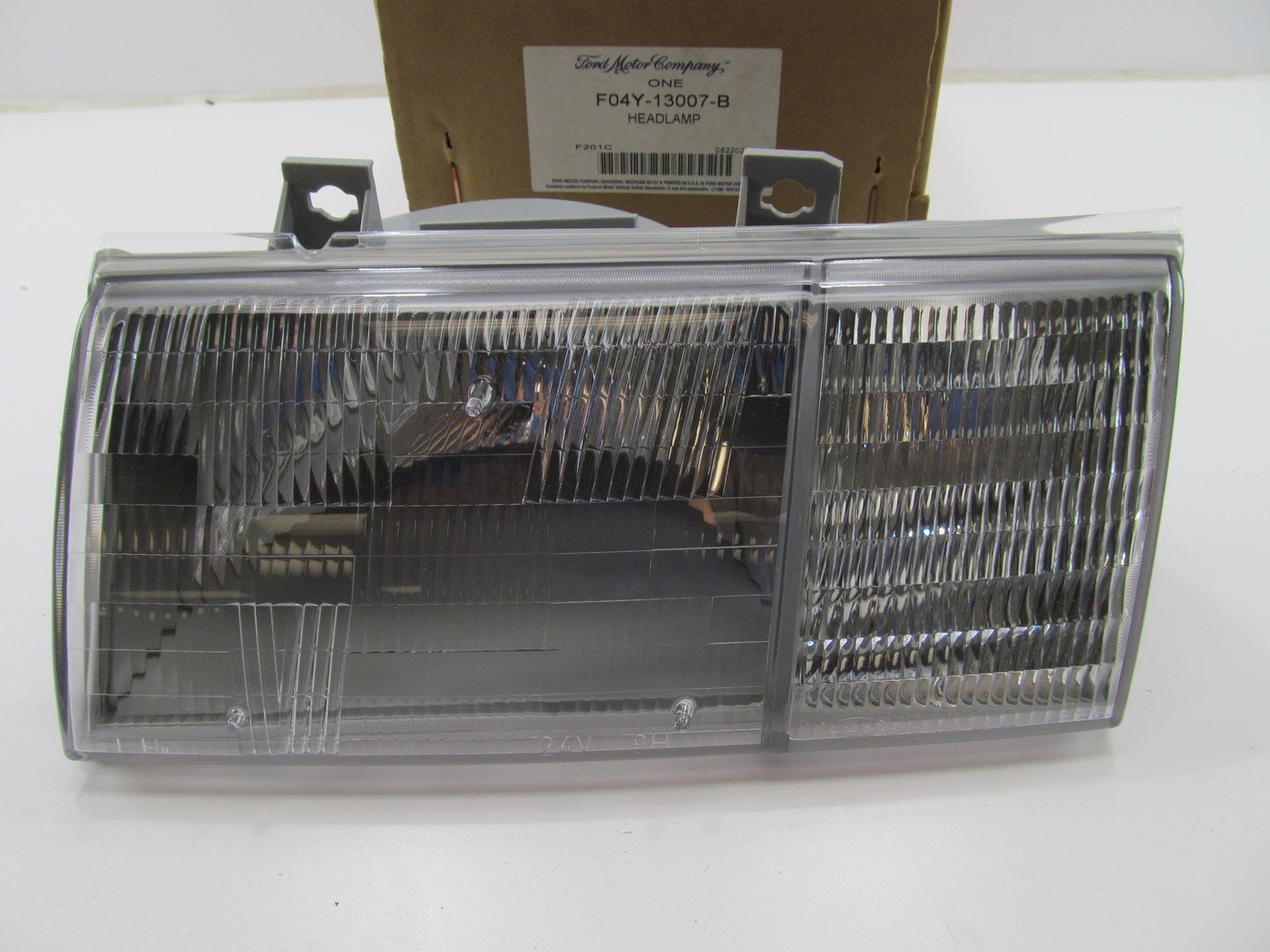 NEW OEM Ford Left Driver Headlight Headlamp For 89-91 Mercury Sable F04Y-13007-B