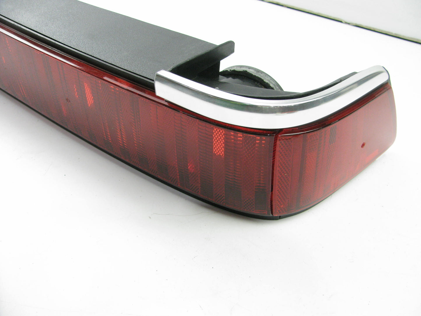 NEW OEM Ford F06Y-13404-B Rear Right Tail Light Lamp 1988-1991 Mercury Topaz