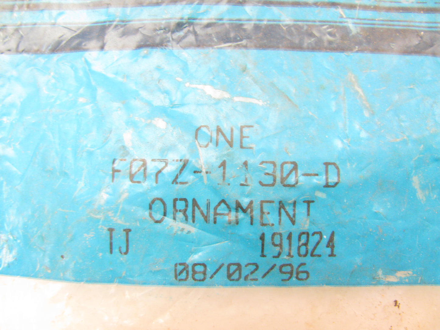 NOS OEM Ford F07Z-1130-D Wheel Hub Center Cap - 1990-1991 Ranger 4WD