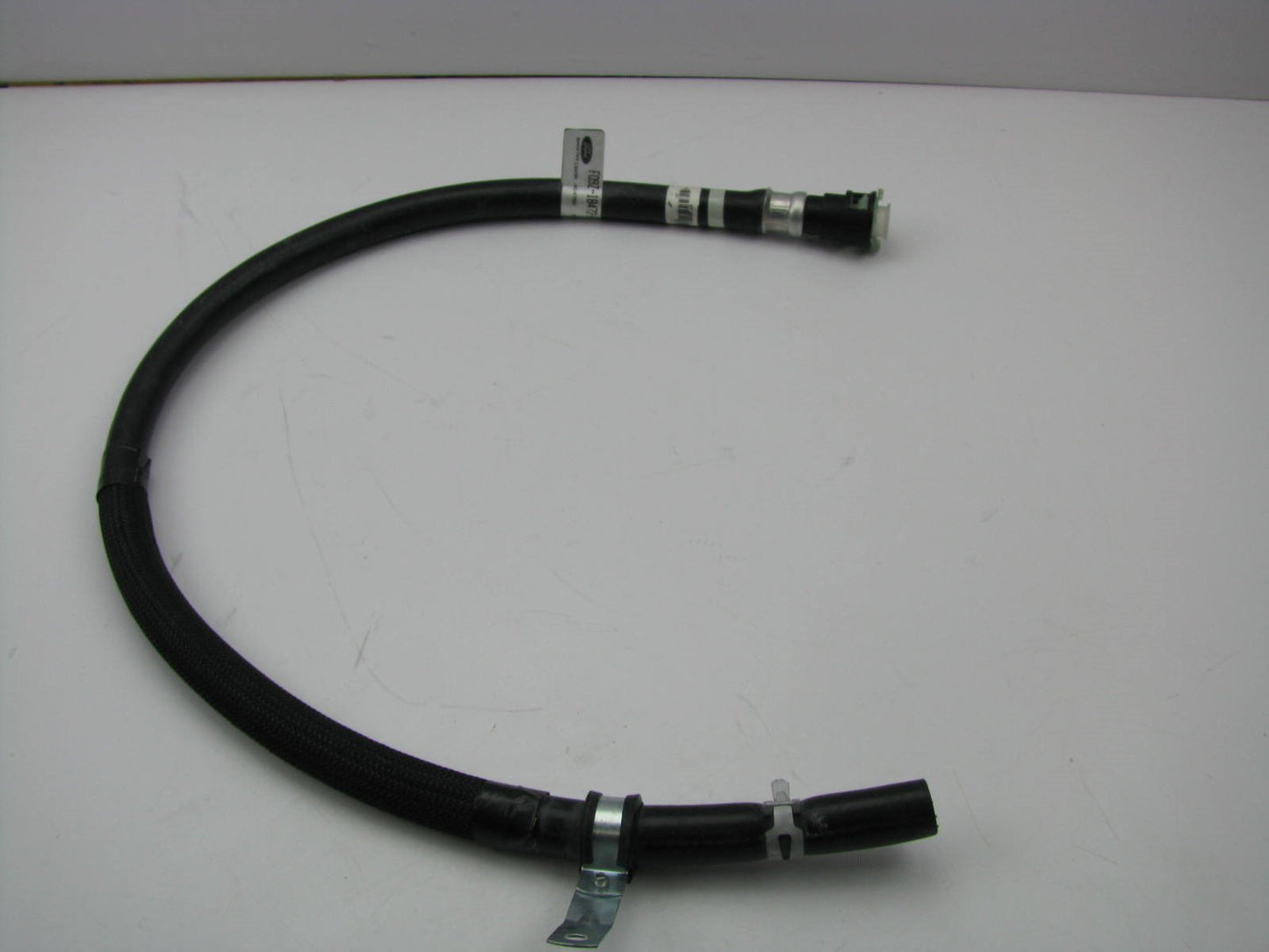 NEW GENUINE 1990-1993 Ford Aerostar 4.0L V6 HVAC Molded Heater Hose F09Z-18472-E Type 2