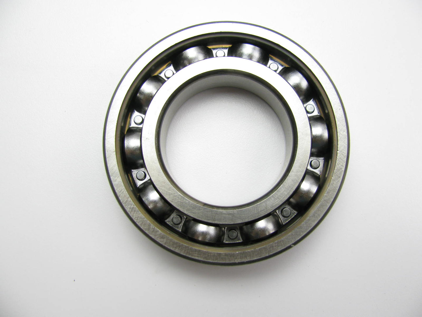 NEW - OEM Ford F09Z-7025-A Output Shaft Bearing