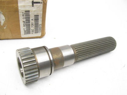 NEW - OEM F09Z-7061-A Rear Output Shaft For 1990-1997 AEROSTAR Dana 28