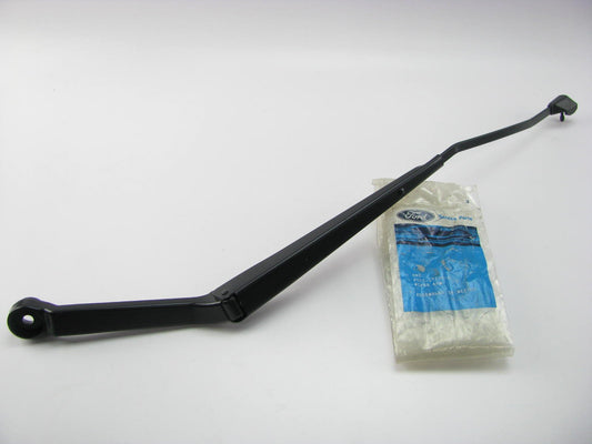 NEW GENUINE OEM Ford F0CZ-17526-A Wiper Arm - Right Passengers Side