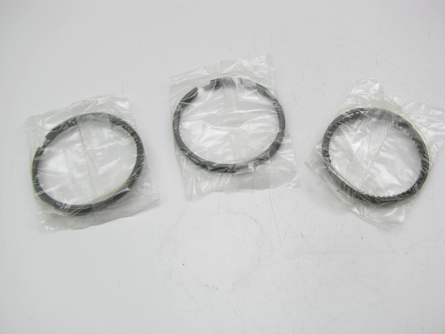 NEW GENUINE OEM Engine Piston Rings Set - STD Size 1995-1996 Escort GT 1.8L DOHC