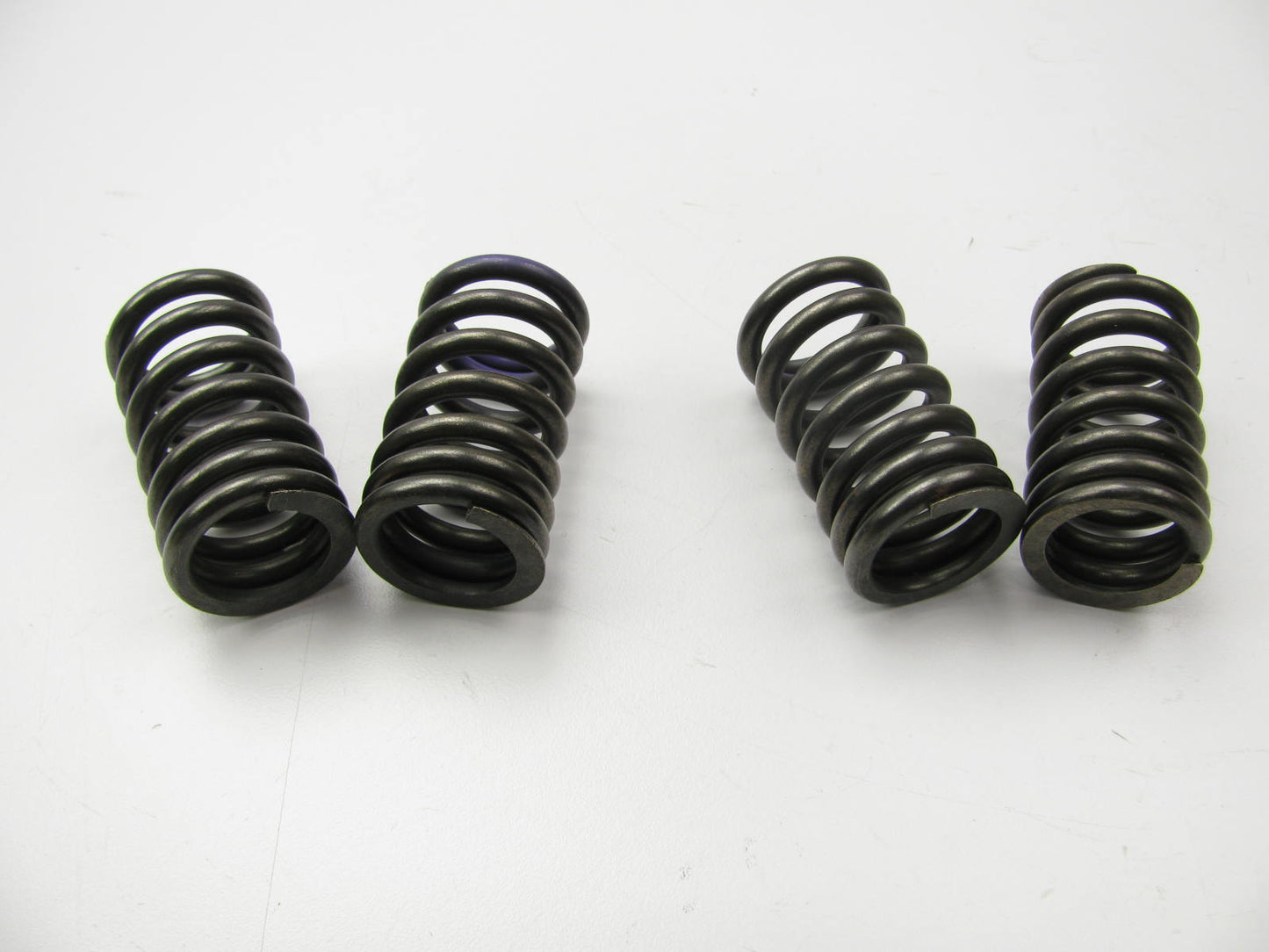 (4) NEW - OEM Ford F0CZ-6513-A Engine Valve Spring 1991-1996 1.8L-L4