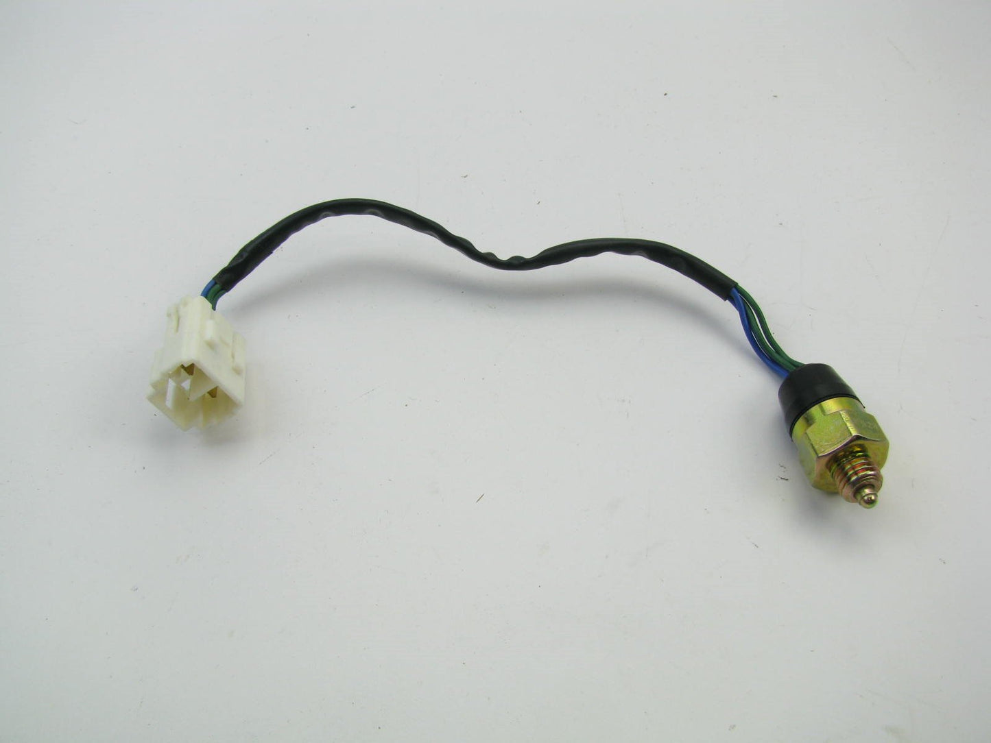 NEW OEM 1991-96 Escort M/T Gearshift Position Back Up Light Switch  F0CZ-7G072-A