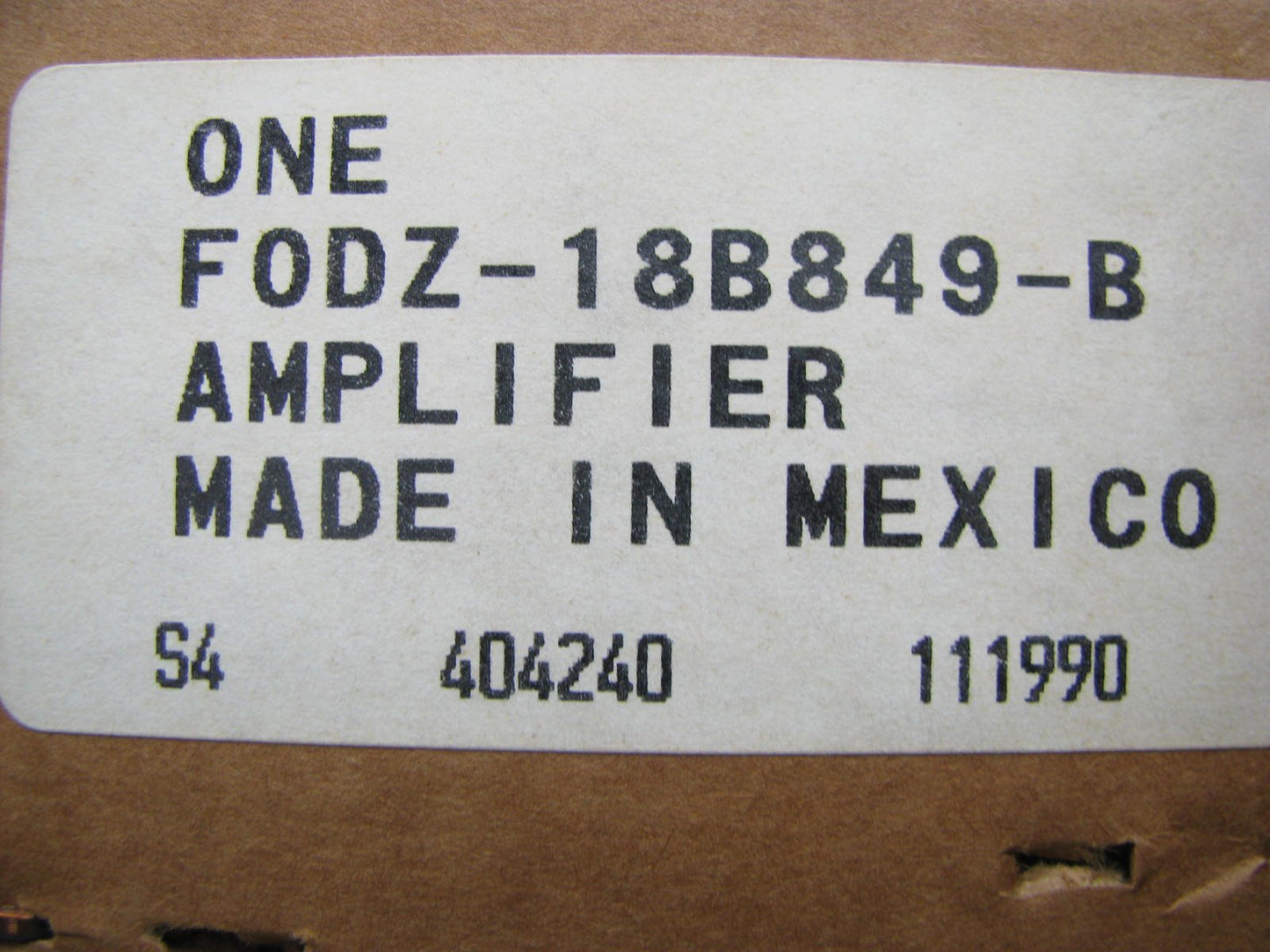 NEW GENUINE OEM Ford F0DZ-18B849-B Radio Amplifier F1DF-18C808-AA 90-91 Taurus