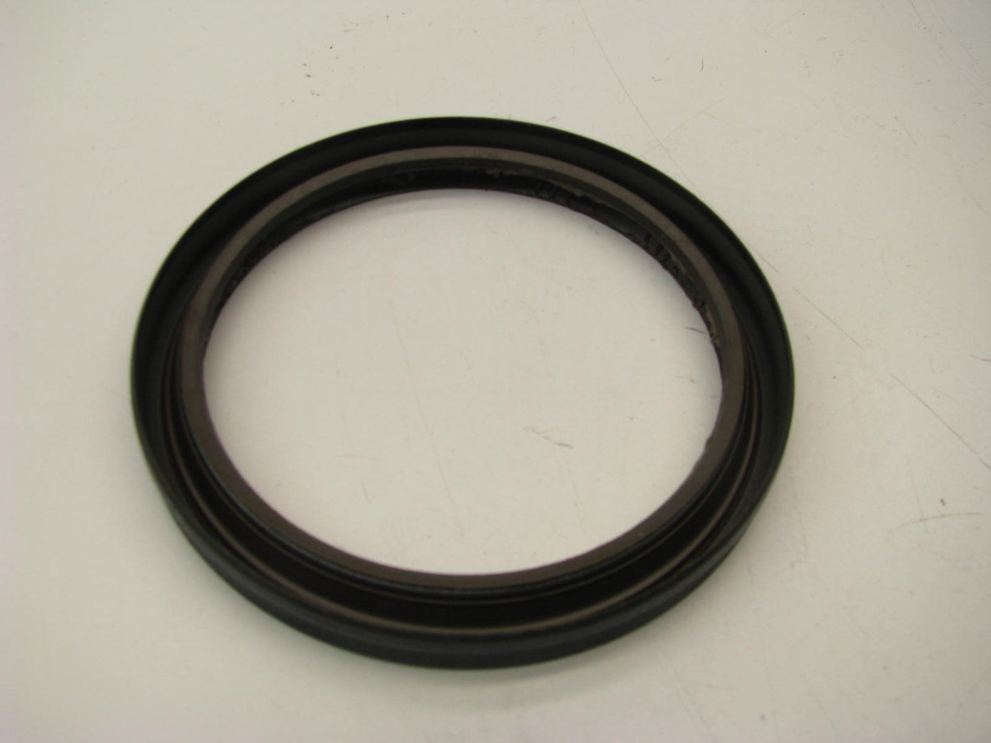 NEW - OEM Ford F0DZ-6701-A Rear Main Seal 1989-1995 Taurus SHO 3.0L 3.2L