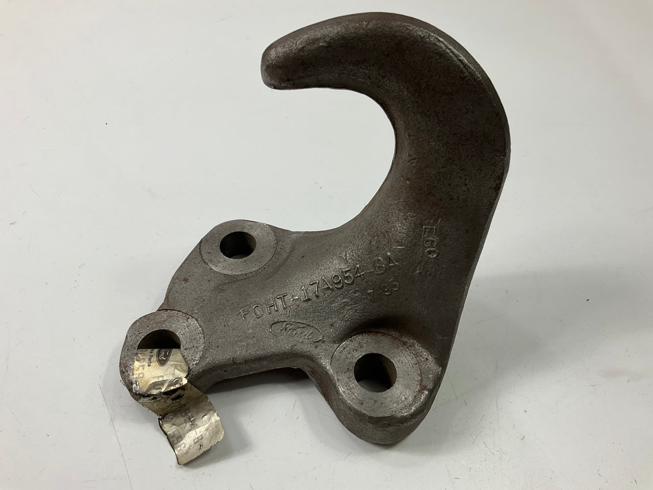NEW - OEM Ford F0HZ-17A954-B Right Tow Hook 1991-1997 L-Series W/ Extended Frame