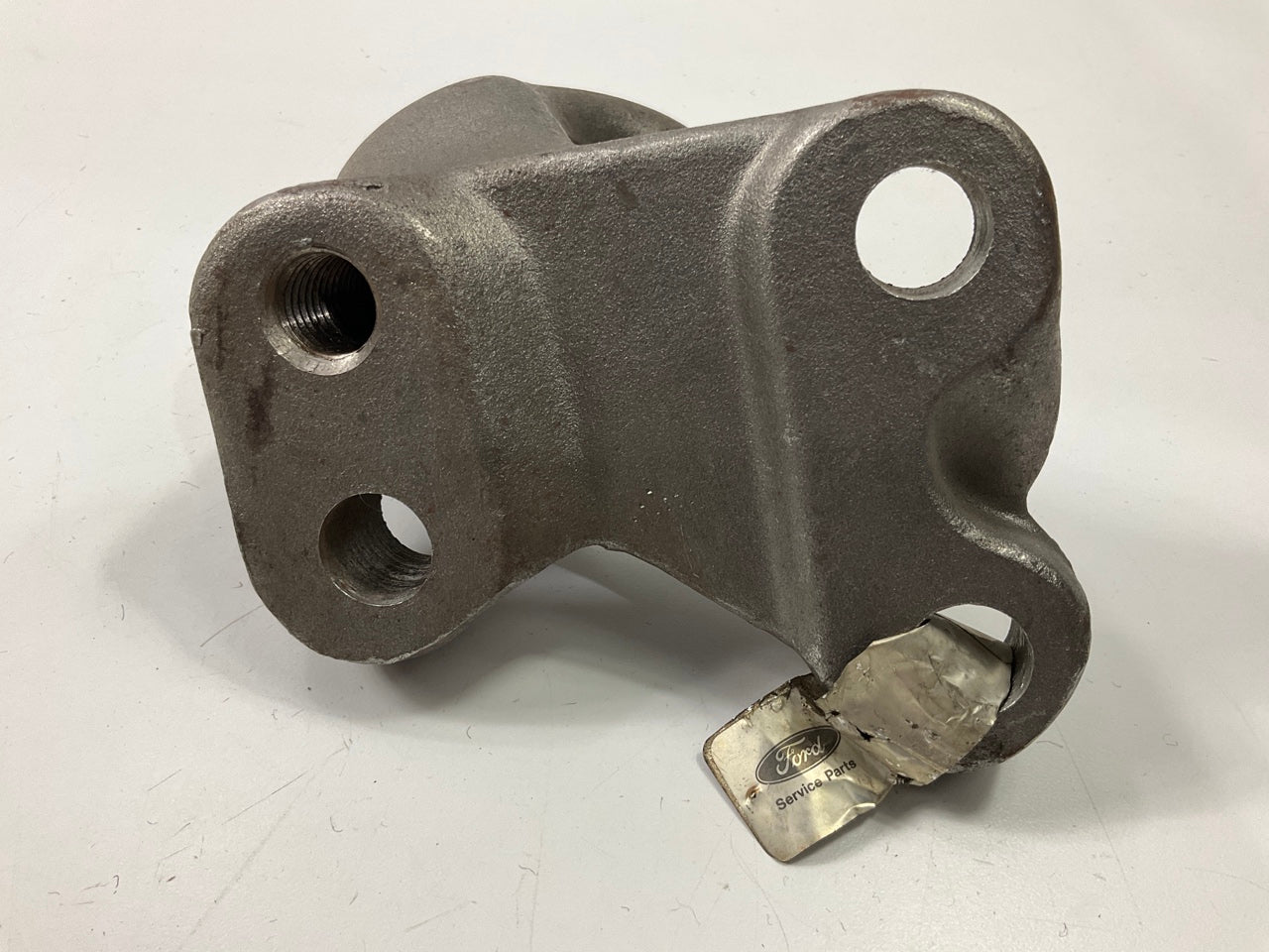 NEW - OEM Ford F0HZ-17A954-B Right Tow Hook 1991-1997 L-Series W/ Extended Frame