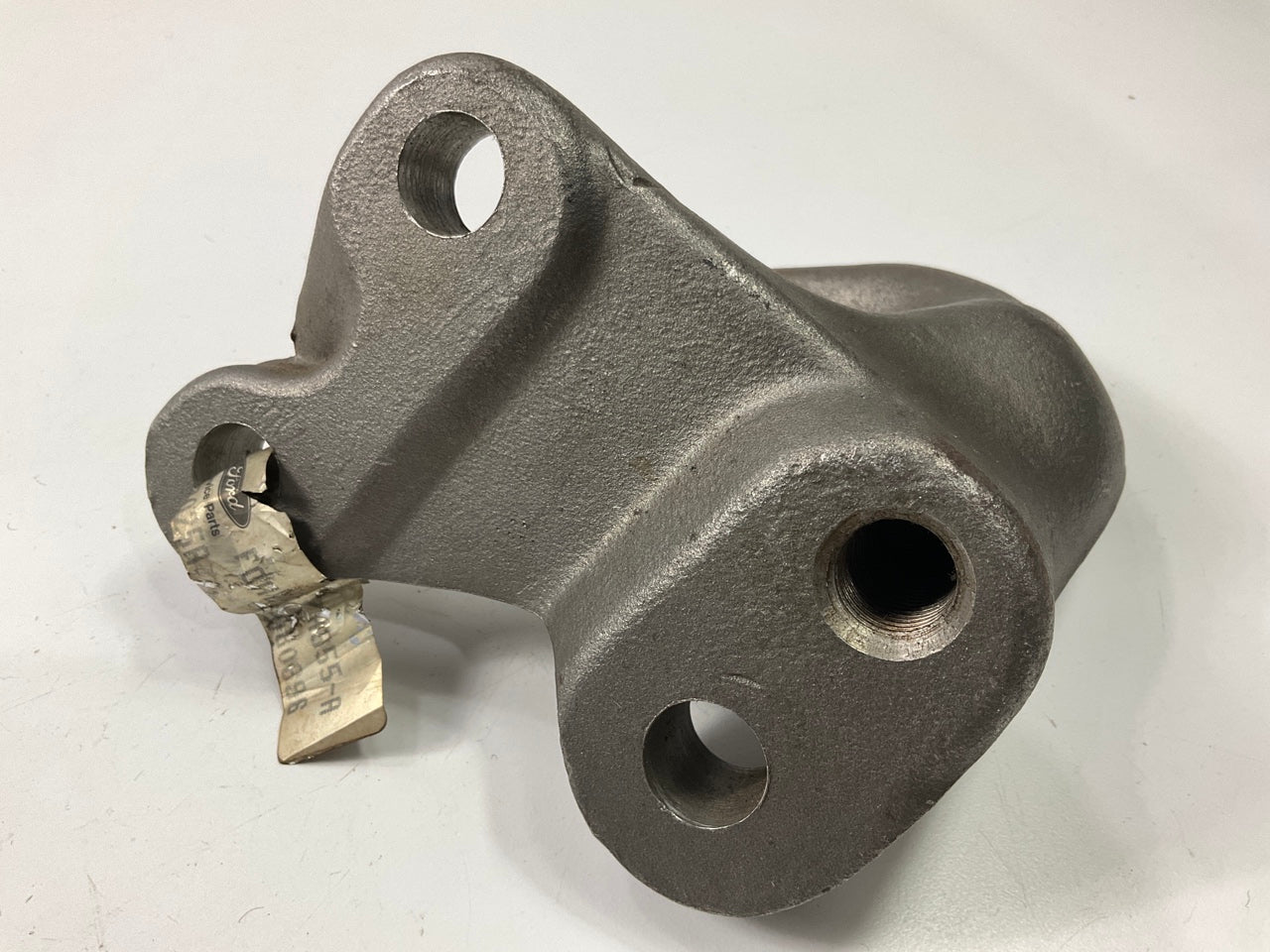 NEW - OEM Ford F0HZ-17A955-A Left Tow Hook 1991-1997 L-Series W/ Extended Frame