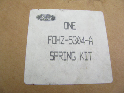 NEW - OEM Ford F0HZ-5304-A Front Spring Shackle Kit 1990-1998 CF600/800 CFT800