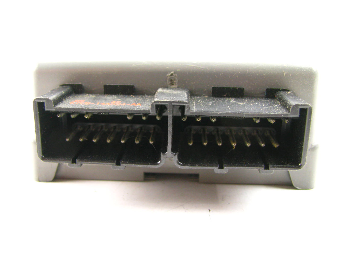 NEW - OEM Ford F0SZ-14A679-A Seat Belt Control Module 1989-1990 Thunderbird
