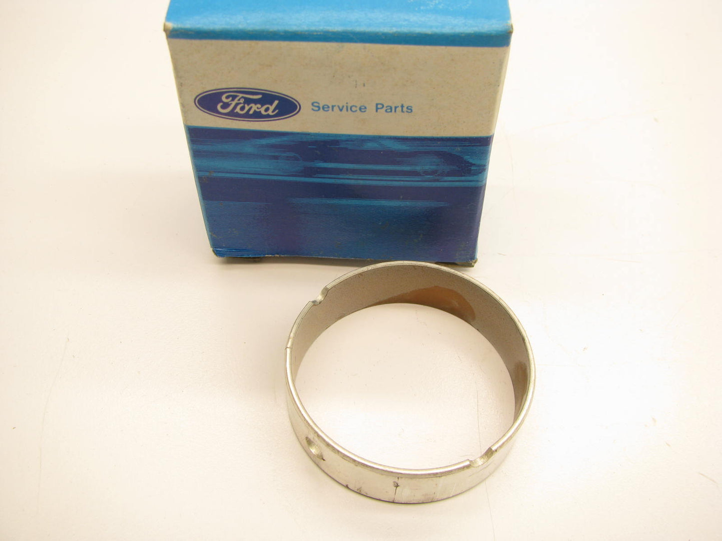 NEW - OEM Ford F0TZ-6263-B Center Engine Camshaft Bearing 1990-2001 4.0L