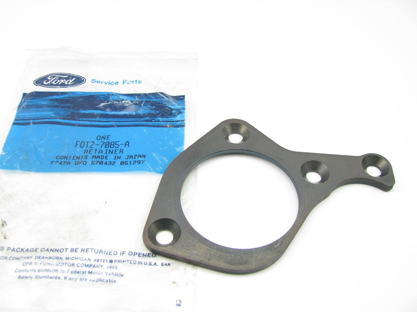 Ford OEM F0TZ-7085-A Manual Transmissions Output Shaft Retainer FM145 FM146