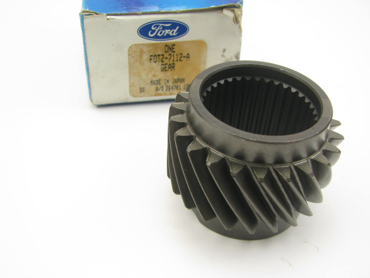 NEW - OEM Ford F0TZ-7112-A Manual Transmission Main Shaft 5th Gear 4.0L M5R1