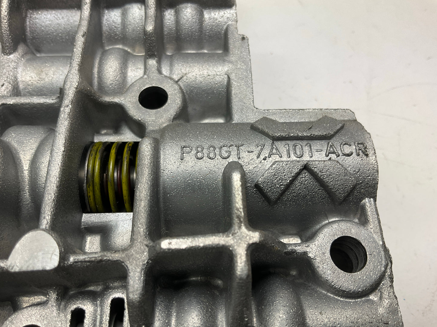 NEW - OEM Ford F0TZ-7A100-C Auto Transmission Valve Body 1990 4.0L-V6 A4LD 4WD