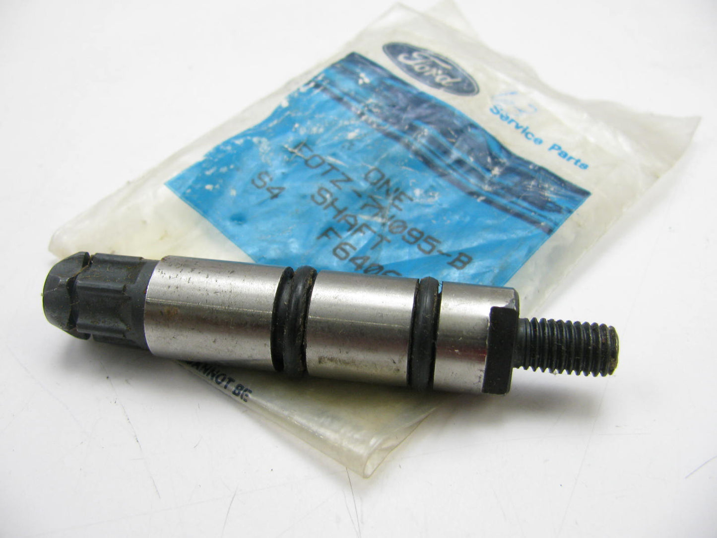 NEW - OEM Ford F0TZ-7N095-B Transfer Case Shift Shaft - Borg Warner 1345 BW1345