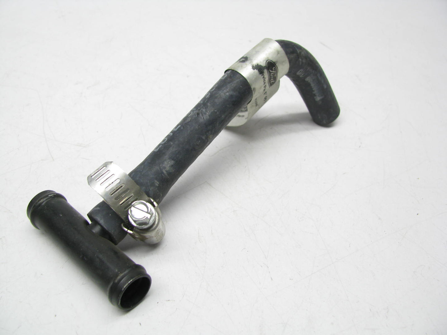 NEW - OEM Ford F0TZ-8A577-A Engine Throttle Body Coolant Hose - 351W 5.8L-V8