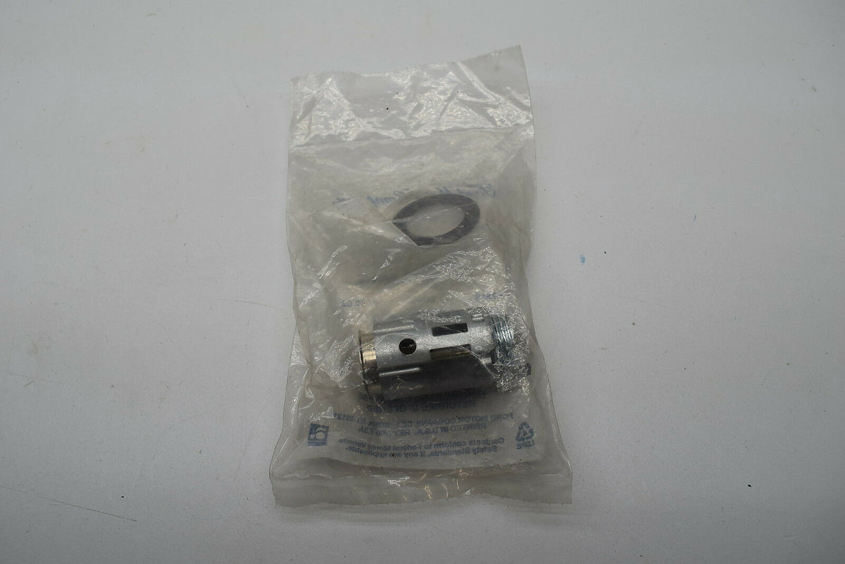 NEW - OEM Ford F0VY-15055-A Cigar Lighter Socket & Retainer 1990-1994 Town Car