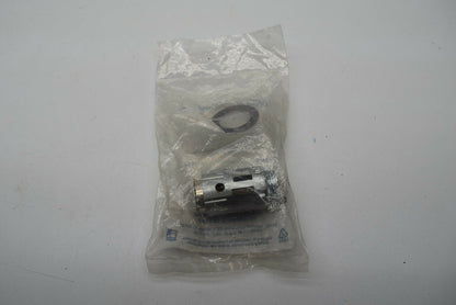 NEW - OEM Ford F0VY-15055-A Cigar Lighter Socket & Retainer 1990-1994 Town Car