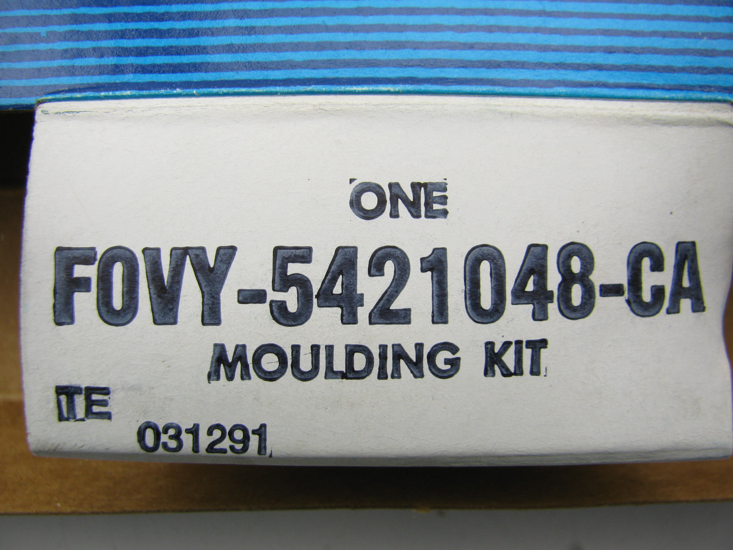 NEW - OEM Ford F0VY-5421048-CA Body Door Side Moulding Kit 1990-91 Town Car