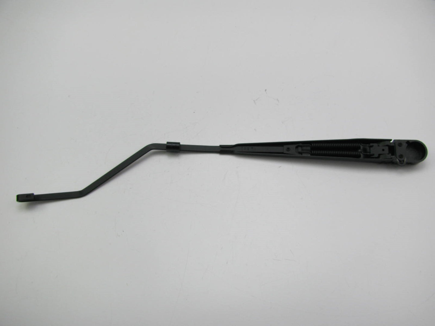 NEW GENUINE OEM Ford F10Y-17526-A Right Passengers Side Windshield Wiper Arm