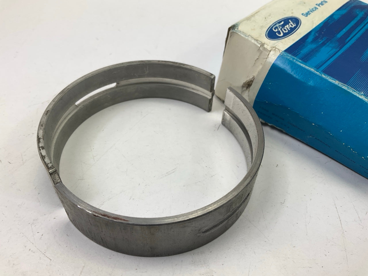 NEW GENUINE OEM Ford F1AZ-6333-A 4.6L V8 Engine Crankshaft Bearing PAIR STANDARD