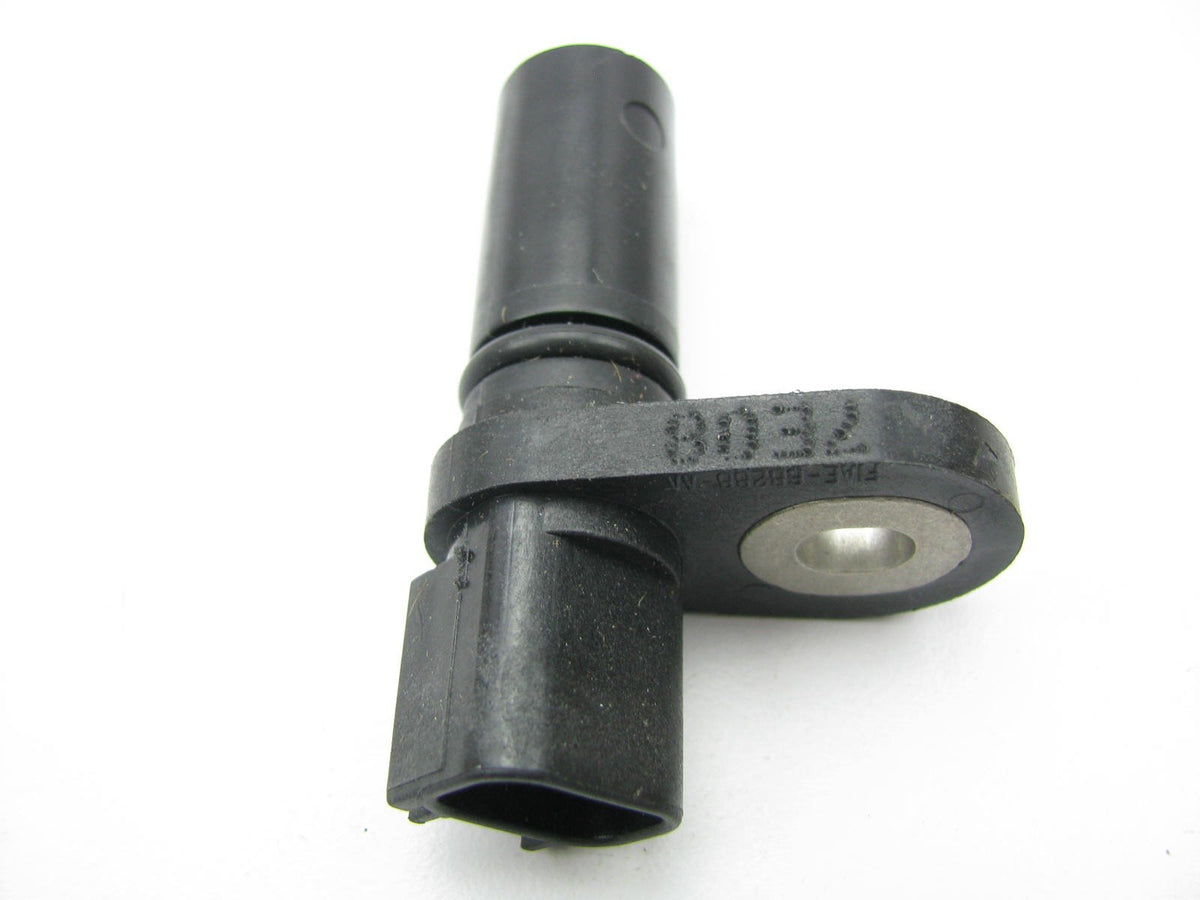 NEW GENUINE OEM Ford F1AZ-6B288-A Engine Camshaft Position Sensor
