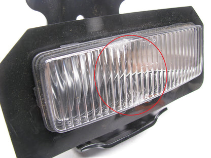 DAMAGED - Ford F1SZ-15200-NL-D Front Fog Light Lamp Kit For 1989-91 Thunderbird