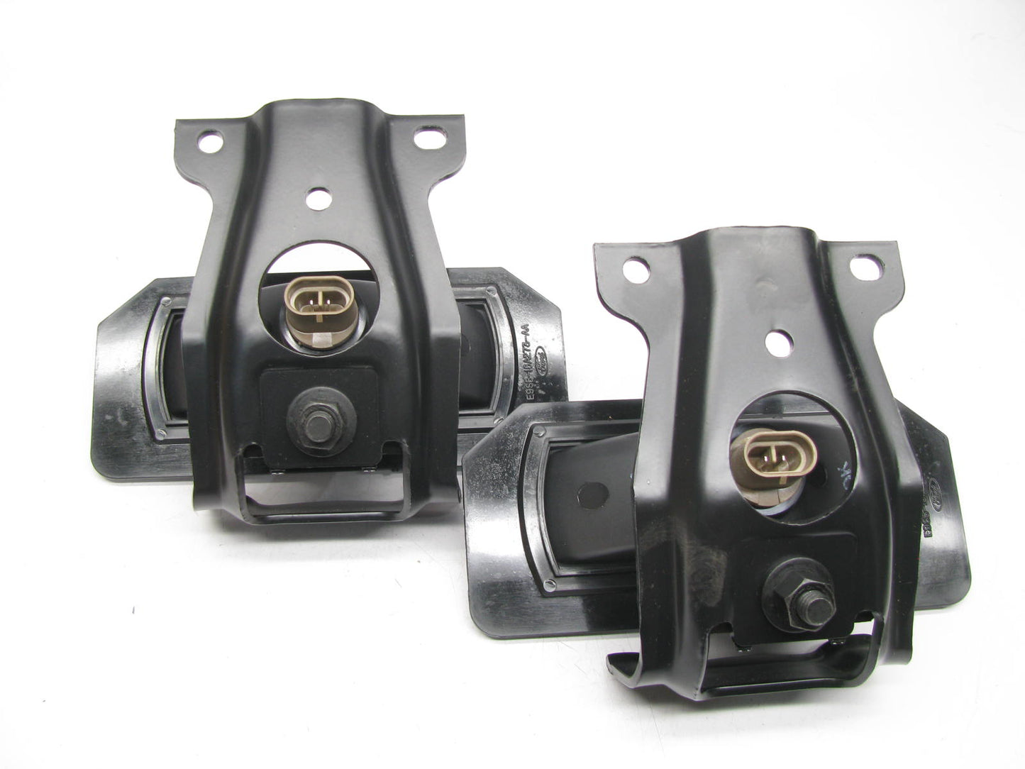 NEW - OEM Ford F1SZ-15200-NL Front Fog Light Lamp Kit For 1989-1991 Thunderbird