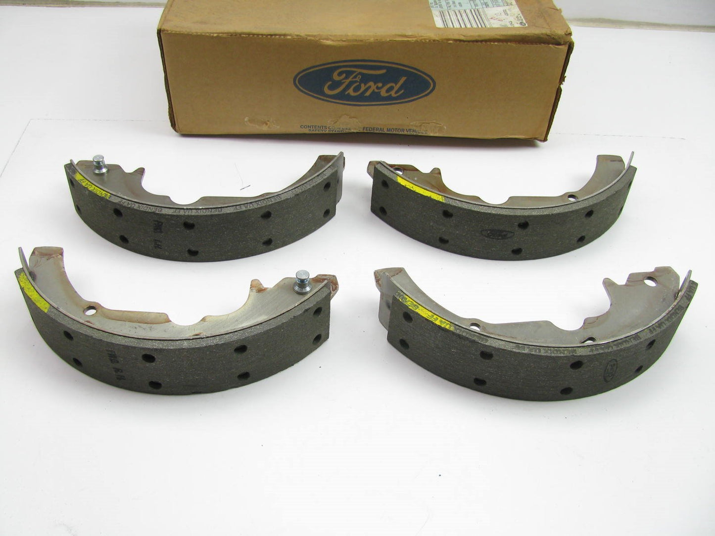 NEW - OEM Ford F1SZ-2200-A Rear Brake Shoes For 91-97 Thunderbird, Cougar