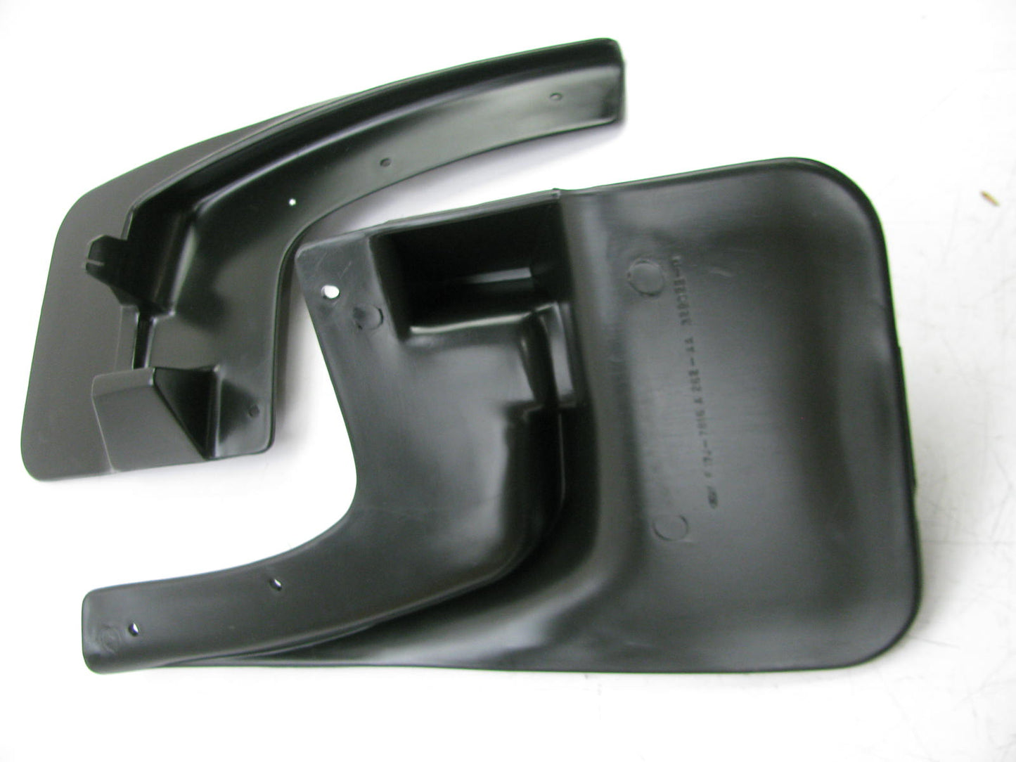 OEM Ford Front Molded Splash Mud Guards F1TZ16A550C 1991-1994 Ford Explorer