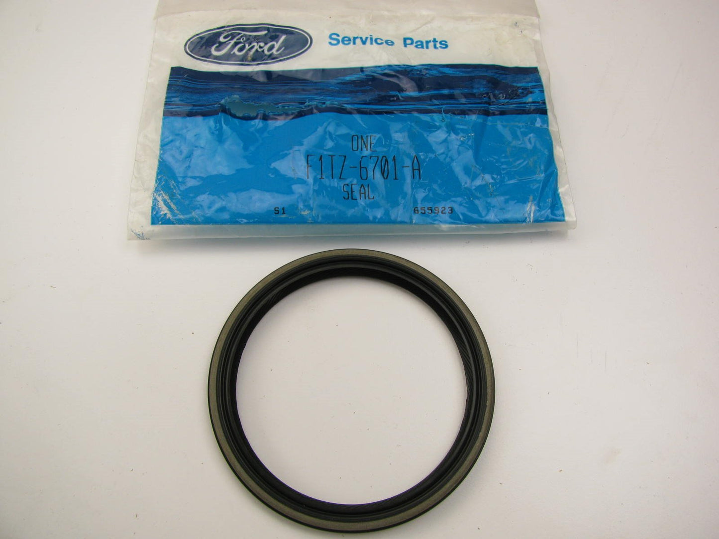 NEW - OEM Ford F1TZ-6701-A Crankshaft Rear Main Seal